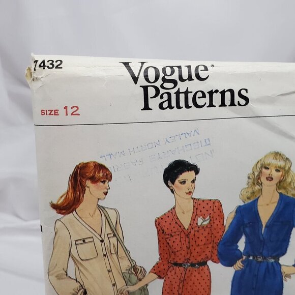 Vogue Patterns 7432 UNCUT Misses Size 12 1970s Top Pants & Dress Sewing Pattern - Picture 2 of 10